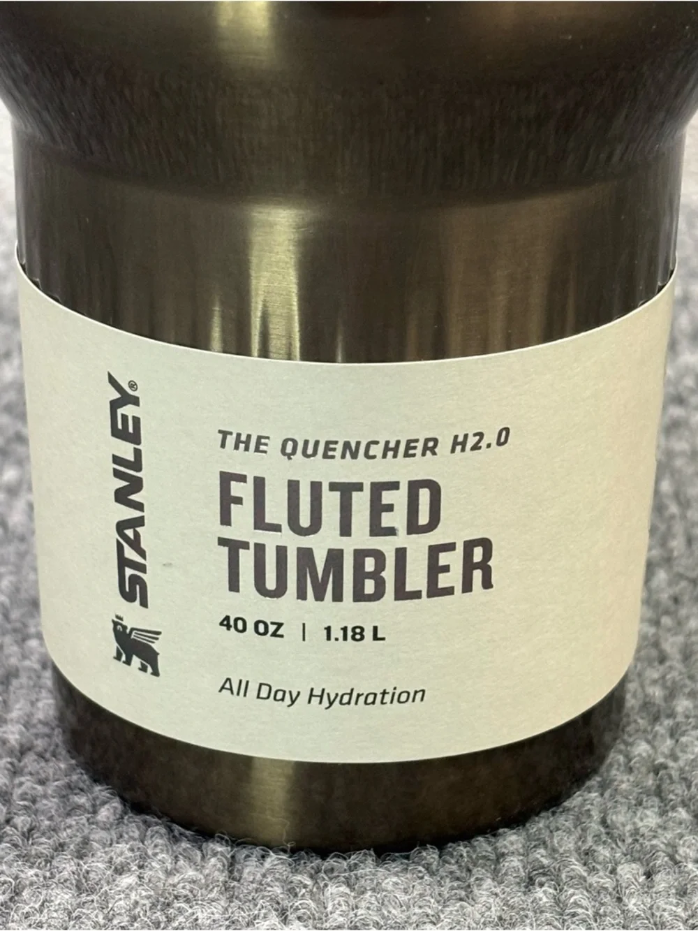 Stanley Metallic Gunmetal Shine H2.0 Quencher Flowstate 40oz Tumbler Limited NEW - Picture 3 of 11